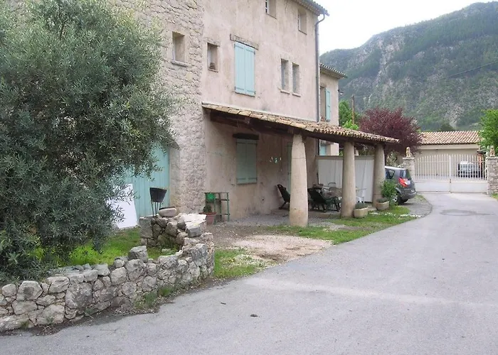 Massacan Apartment *